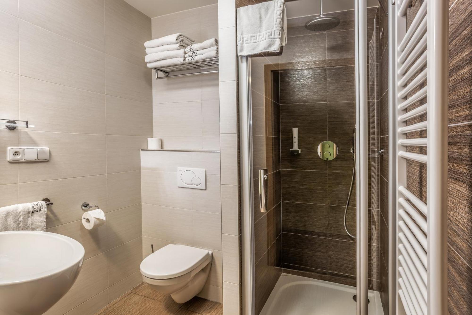 Hotel Lidovy Dum Bzenec Kültér fotó